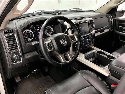 Used 2016 RAM 3500 Laramie image 12