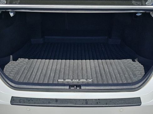 Used 2023 Toyota Camry XSE image 12