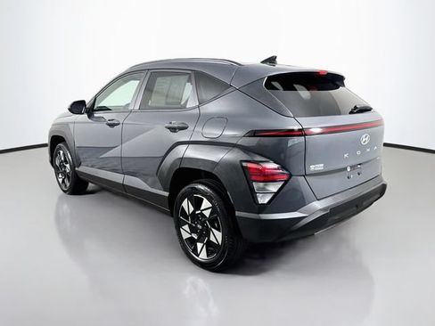 Used 2024 Hyundai Kona SEL w/ Convenience Package AWD/4WD image 6