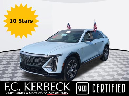 Certified 2024 Cadillac Lyriq Luxury AWD/4WD image 1