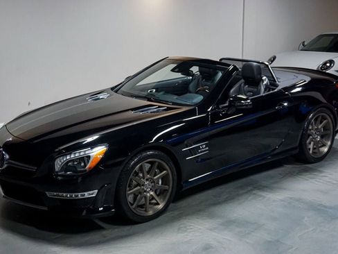 Used 2014 Mercedes-Benz SL 63 AMG image 33