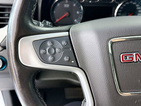 Used 2019 GMC Yukon SLT w/ Premium Edition AWD/4WD image 11