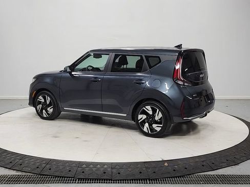 Used 2025 Kia Soul GT-Line w/ GT-Line Technology Package FWD image 6