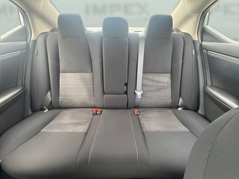 Used 2021 Nissan Sentra SR FWD image 6
