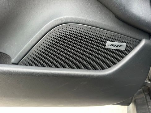 Certified 2021 Porsche Taycan Turbo w/ Premium Package AWD/4WD image 19