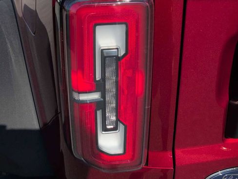 New 2025 Ford Bronco Badlands w/ Sasquatch Package image 15