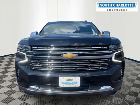 Used 2024 Chevrolet Tahoe Premier w/ Premium Package RWD image 2