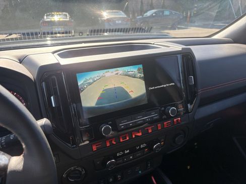 Used 2026 Nissan Frontier PRO-4X AWD/4WD image 19