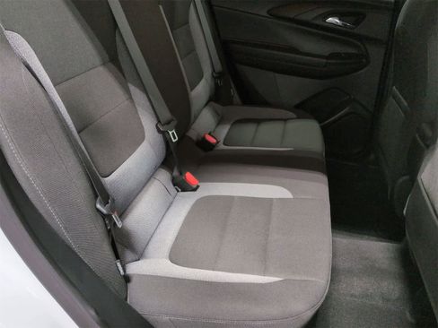 Used 2025 Chevrolet TrailBlazer LT image 21