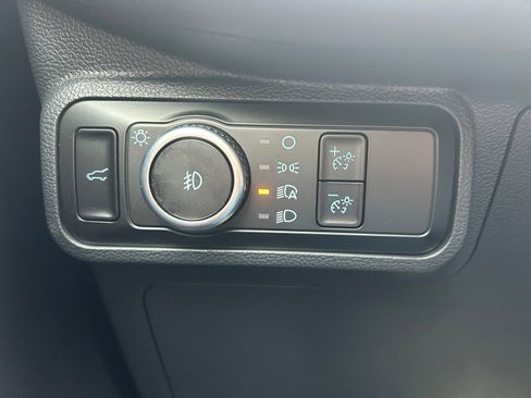 New 2026 Ford Explorer Active w/ Active Comfort Package AWD/4WD image 15