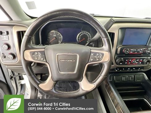 Used 2014 GMC Sierra 1500 Denali w/ Suspension Package, Off-Road AWD/4WD image 8