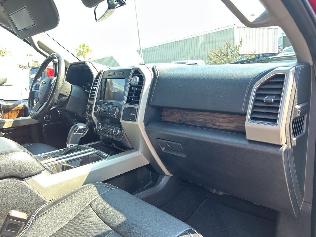 Used 2019 Ford F150 Lariat w/ Trailer Tow Package AWD/4WD image 15