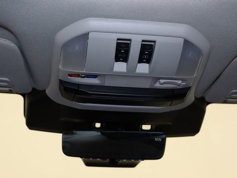 Used 2024 Subaru Ascent Touring AWD/4WD image 28