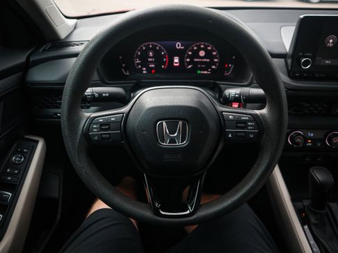 Used 2024 Honda Accord LX image 18