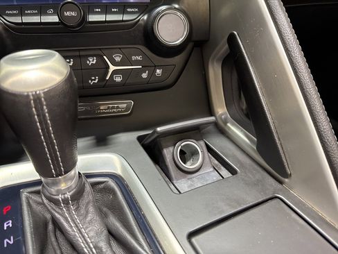 Used 2014 Chevrolet Corvette Stingray Convertible w/ 2LT Preferred Equipment Group image 23