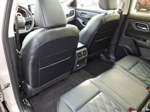 Certified 2026 Nissan Rogue Platinum w/ Tech Package image 13