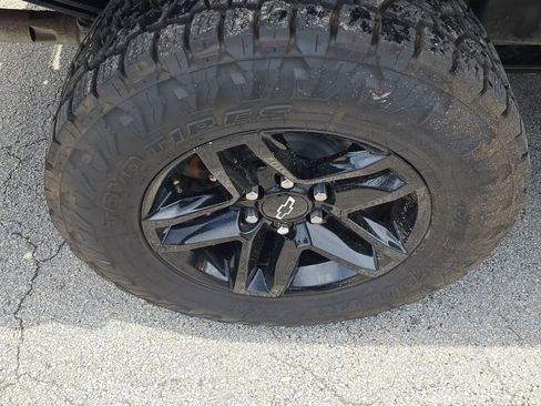 Certified 2024 Chevrolet Silverado 1500 LT Trail Boss image 7