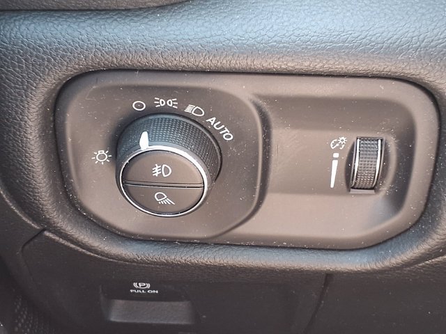 Used 2024 RAM 1500 Lone Star AWD/4WD image 17