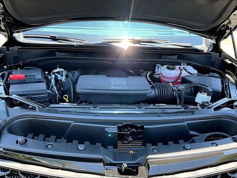 New 2026 Cadillac Escalade Sport AWD/4WD image 17