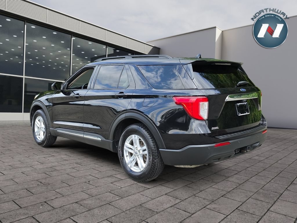 Used 2020 Ford Explorer XLT w/ Class III Trailer Tow Package AWD/4WD image 3
