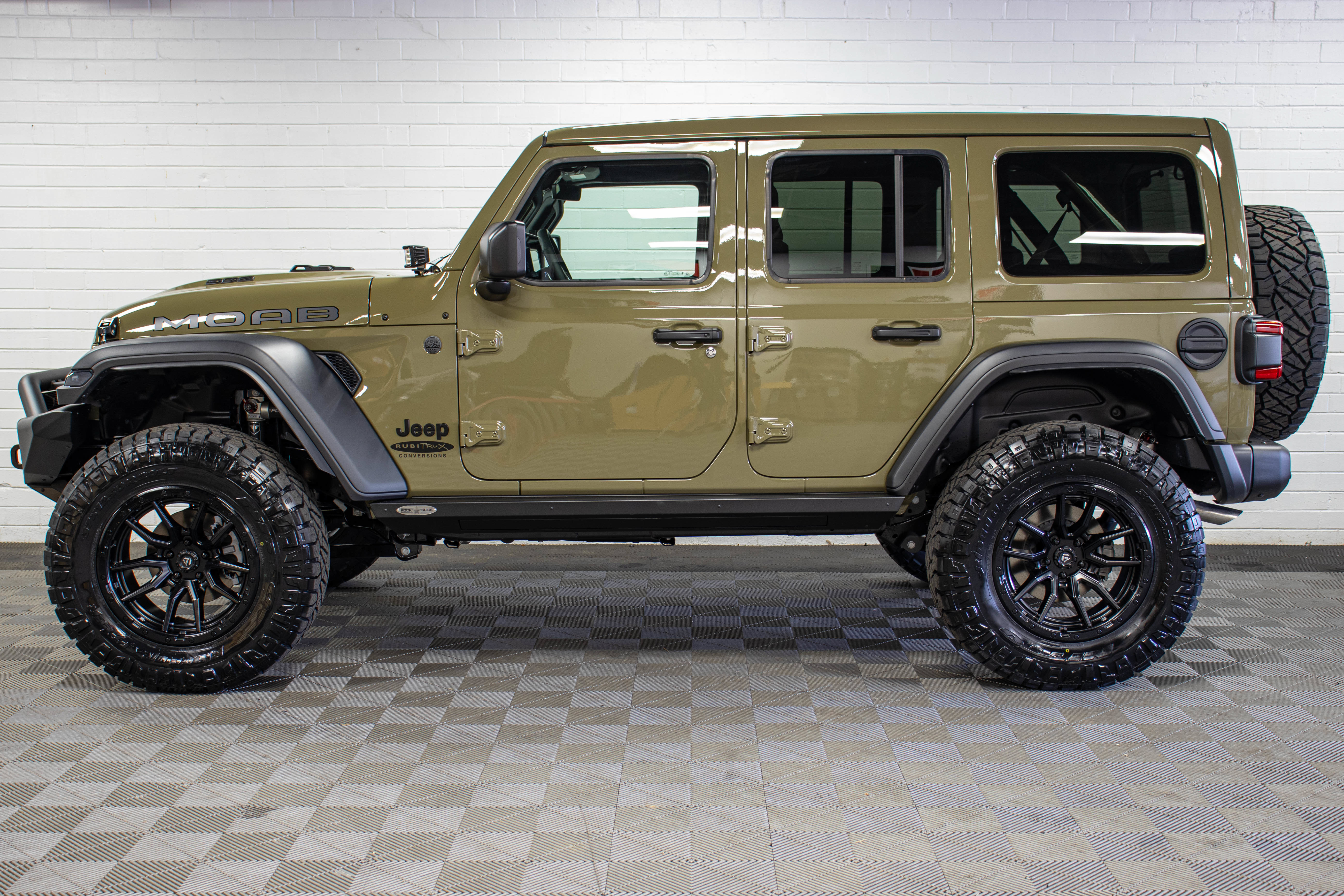 Used 2026 Jeep Wrangler Unlimited Rubicon 392 w/ Quick Order Package 27X Moab AWD/4WD image 6