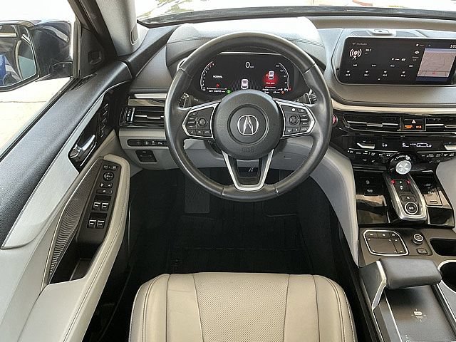 Used 2023 Acura MDX w/ Technology Package FWD image 15