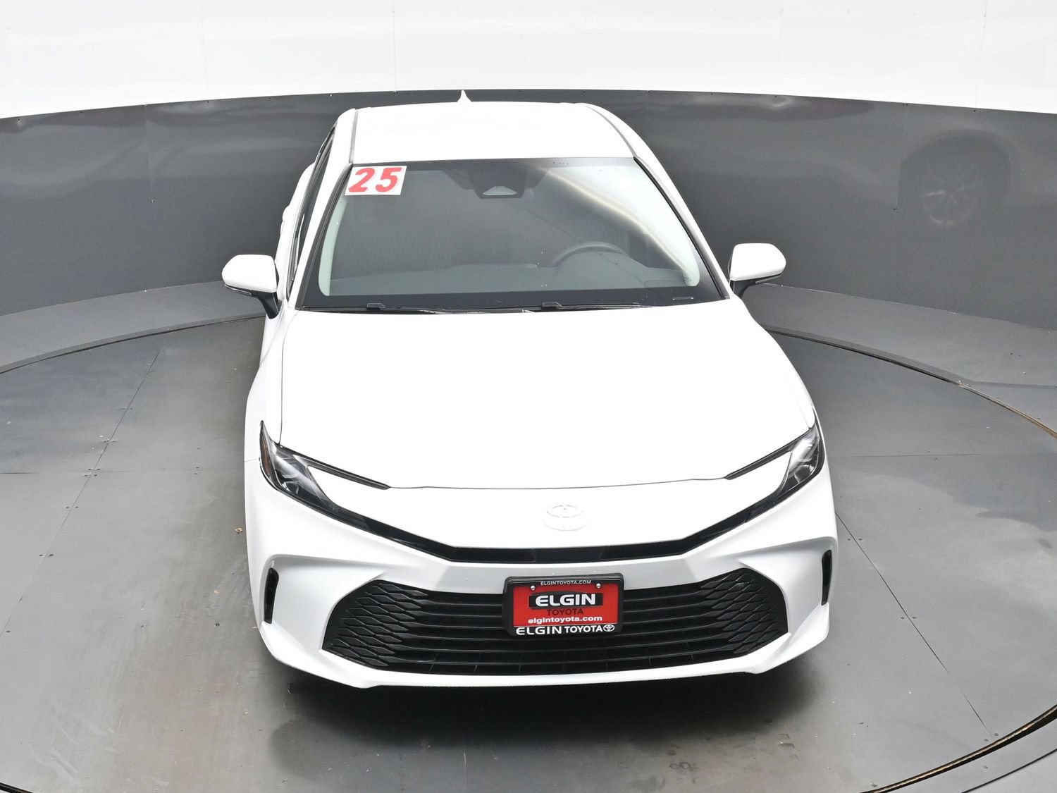 Used 2025 Toyota Camry LE FWD image 35