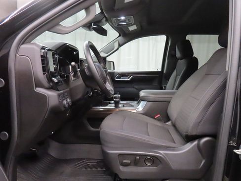 Used 2025 Chevrolet Silverado 1500 RST w/ Convenience Package II image 9