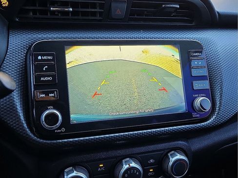 Used 2023 Nissan Kicks SV image 28