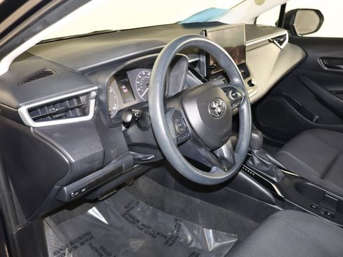 Used 2024 Toyota Corolla LE image 35