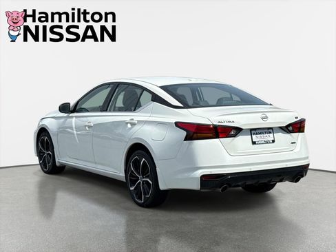 Used 2024 Nissan Altima 2.5 SR AWD/4WD image 4