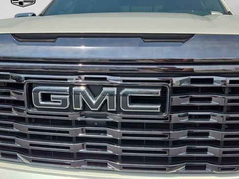 Used 2022 GMC Sierra 1500 Denali Ultimate AWD/4WD image 41