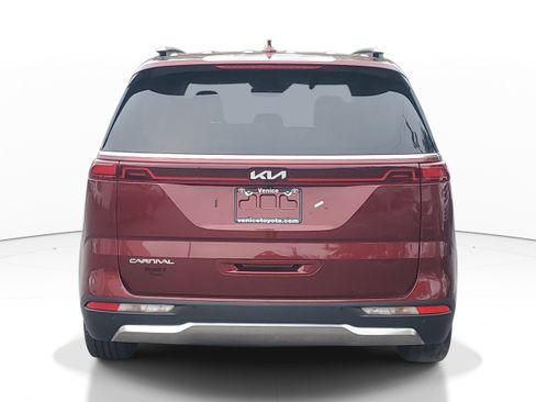 Used 2024 Kia Carnival SX Prestige FWD image 5