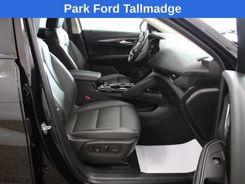 Used 2021 Buick Envision Essence w/ Technology Package I AWD/4WD image 24