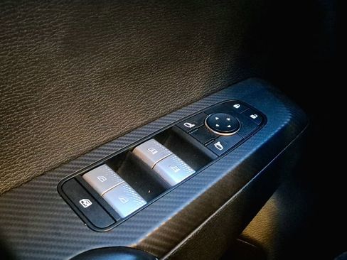 Used 2022 Mitsubishi Outlander SE FWD image 11