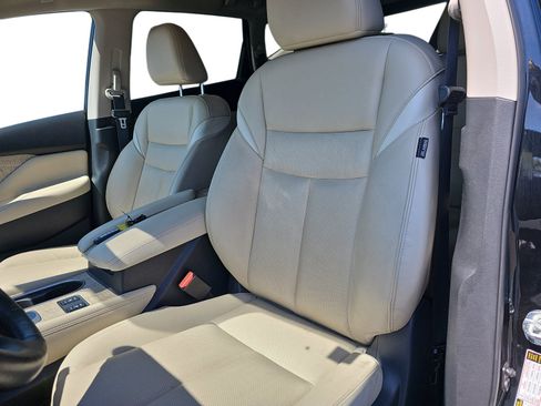 Used 2023 Nissan Murano SL w/ Cargo Package FWD image 12