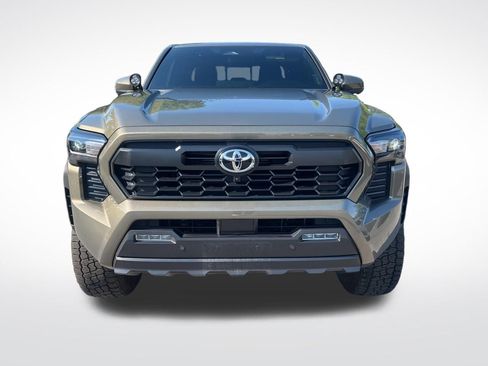 Used 2025 Toyota Tacoma TRD Off-Road w/ TRD Off Road Premium Package AWD/4WD image 10