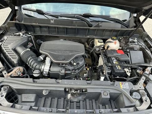 Used 2017 GMC Acadia SLT image 21