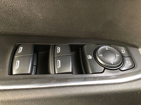 Certified 2024 Chevrolet Silverado 1500 LT image 34