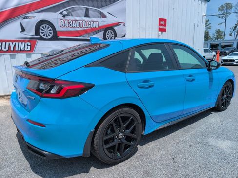 Used 2023 Honda Civic Sport image 8