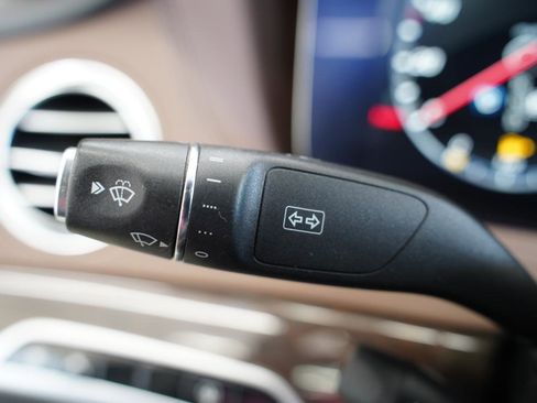 Used 2020 Mercedes-Benz S 450 Sedan image 14