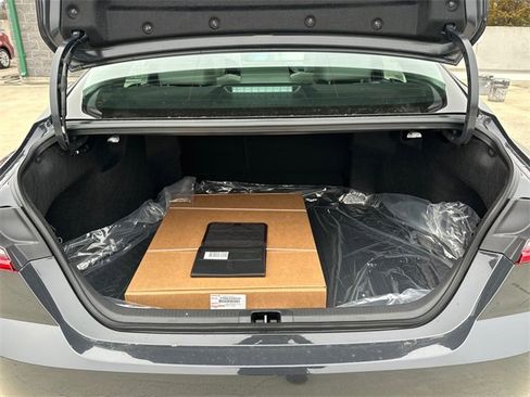 New 2026 Toyota Camry XLE image 6
