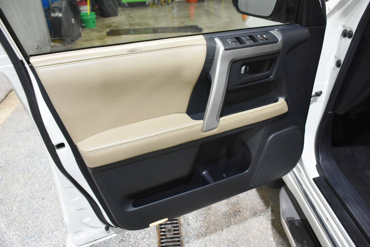 Used 2013 Toyota 4Runner Limited RWD image 37