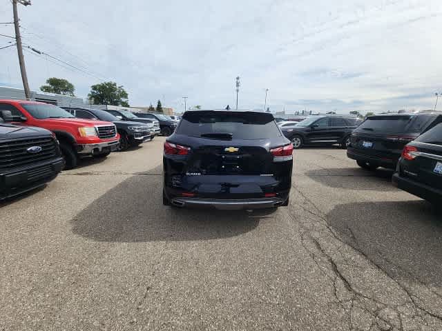 Used 2020 Chevrolet Blazer Premier w/ Driver Confidence II Package FWD image 18