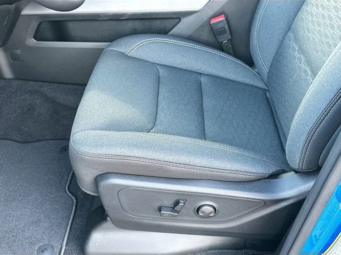 New 2026 RAM 1500 4x4 Crew Cab image 14