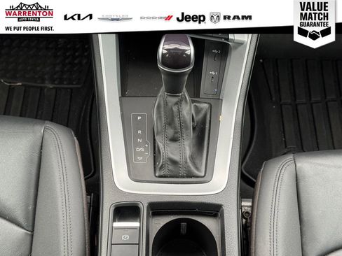 Used 2022 Audi Q3 2.0T Premium image 27
