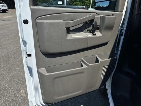 New 2025 Chevrolet Express 2500 w/ Driver Convenience Package image 22