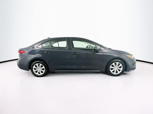 Used 2025 Toyota Corolla LE image 10