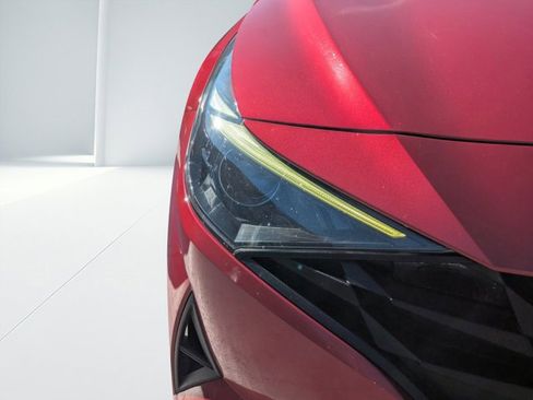 Used 2021 Hyundai Elantra SEL w/ Convenience Package image 8