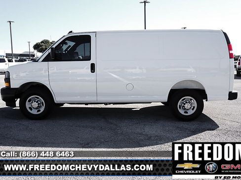 New 2025 Chevrolet Express 2500 w/ Driver Convenience Package image 4